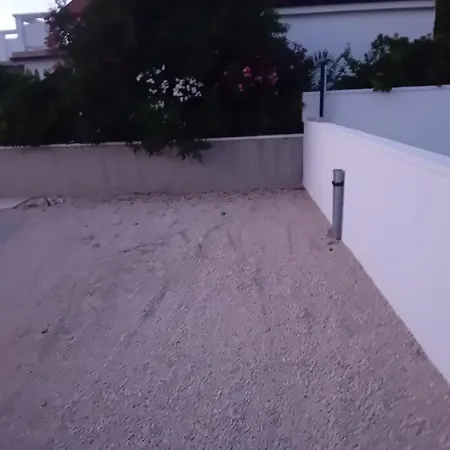 Barbara Apartmán Vir