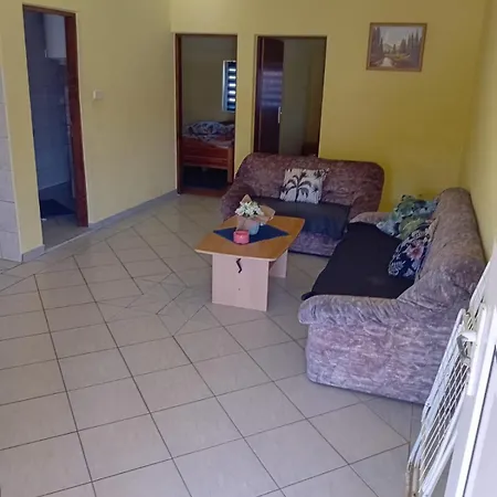 Barbara Apartmán *